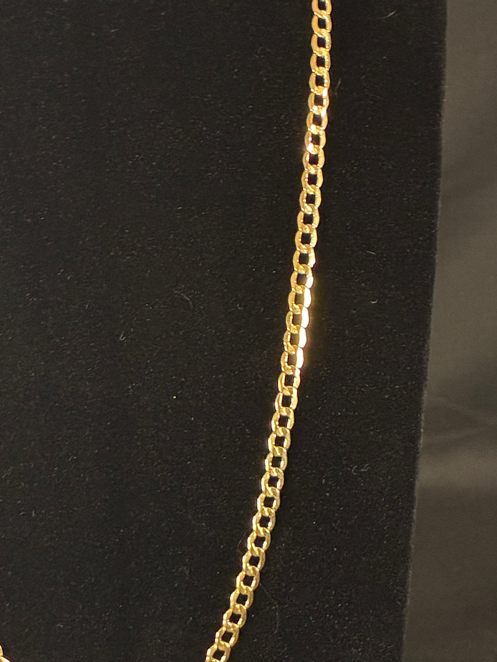 4.5MM 10K Gold Cuban Link Necklace