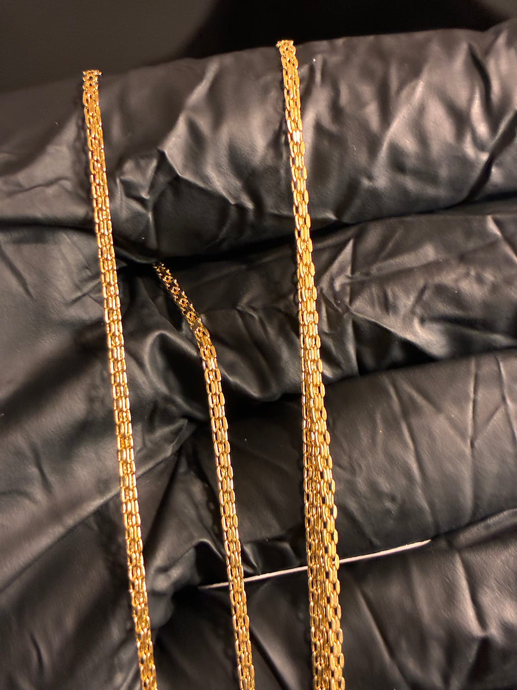 2MM 24inch 10K Italian Gold Bismarck